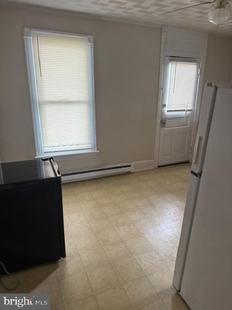 543 Bridge St - Photo 4 of 9