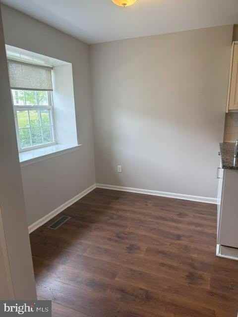 110 Pin Oak Ct - Photo 3 of 21