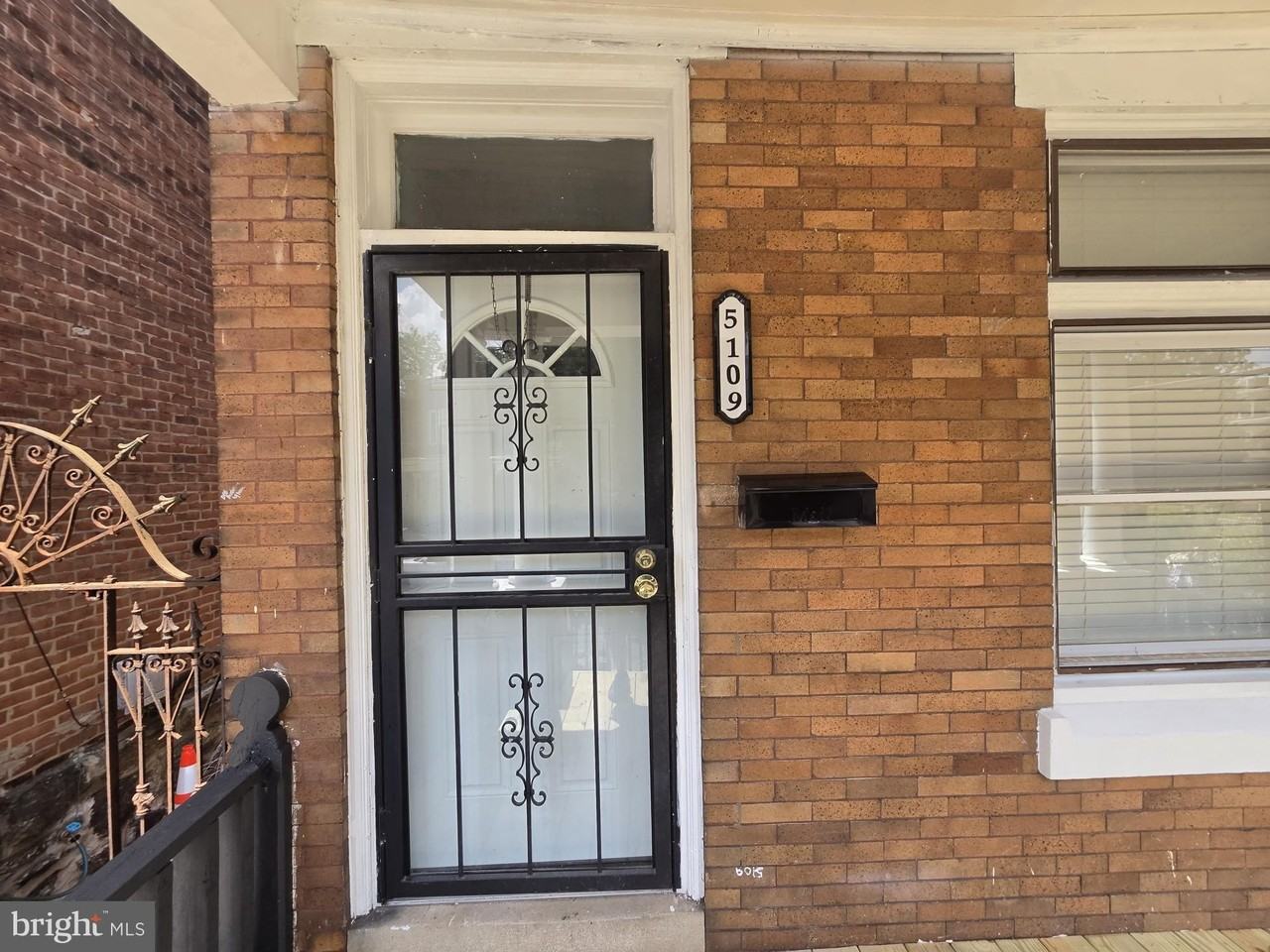5109 Knox St - Photo 2 of 25