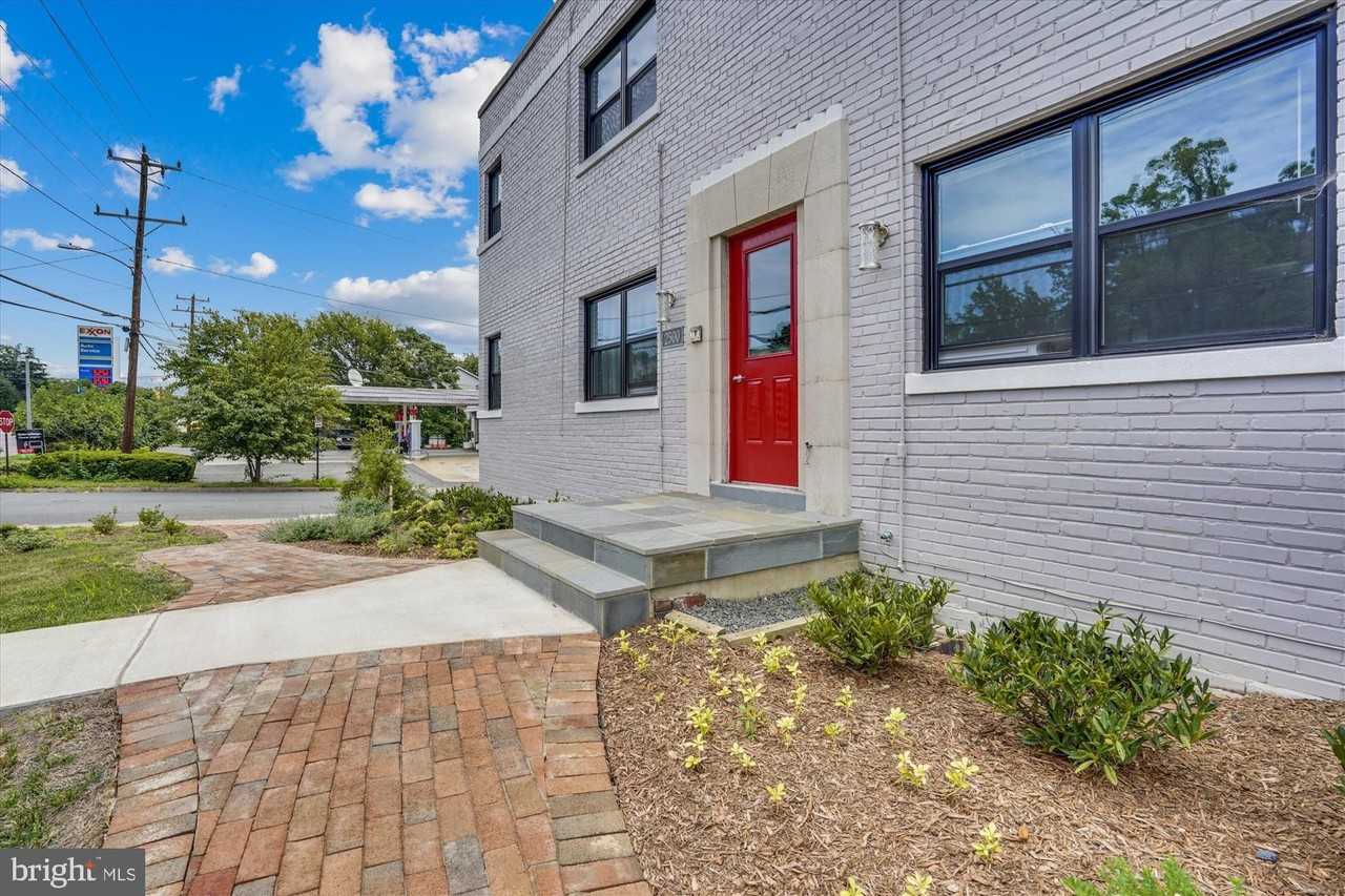 2500 Langston Blvd #2 - Photo 2 of 20