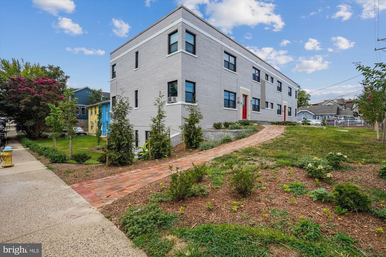 2500 Langston Blvd #2 - Photo 3 of 20