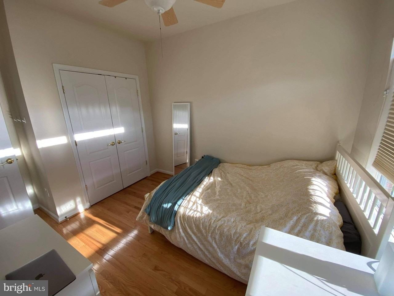 4577 Derring Ln - Photo 4 of 5