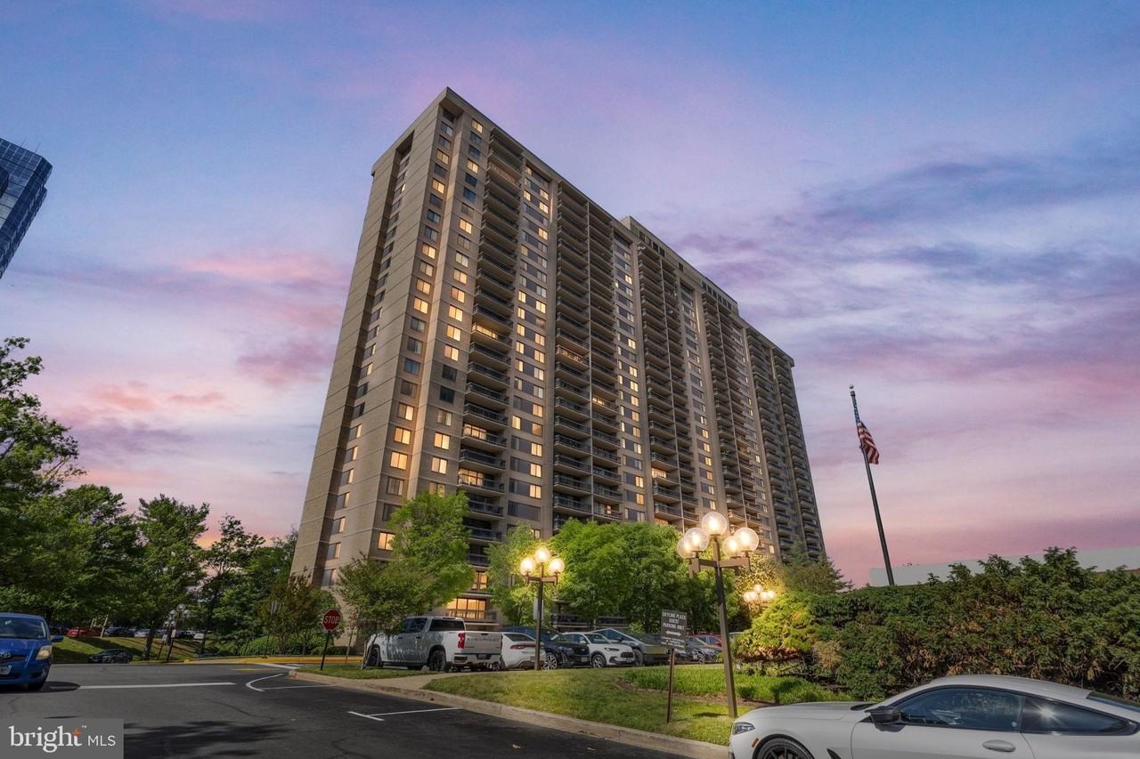 3701 S George Mason Dr #2518N
