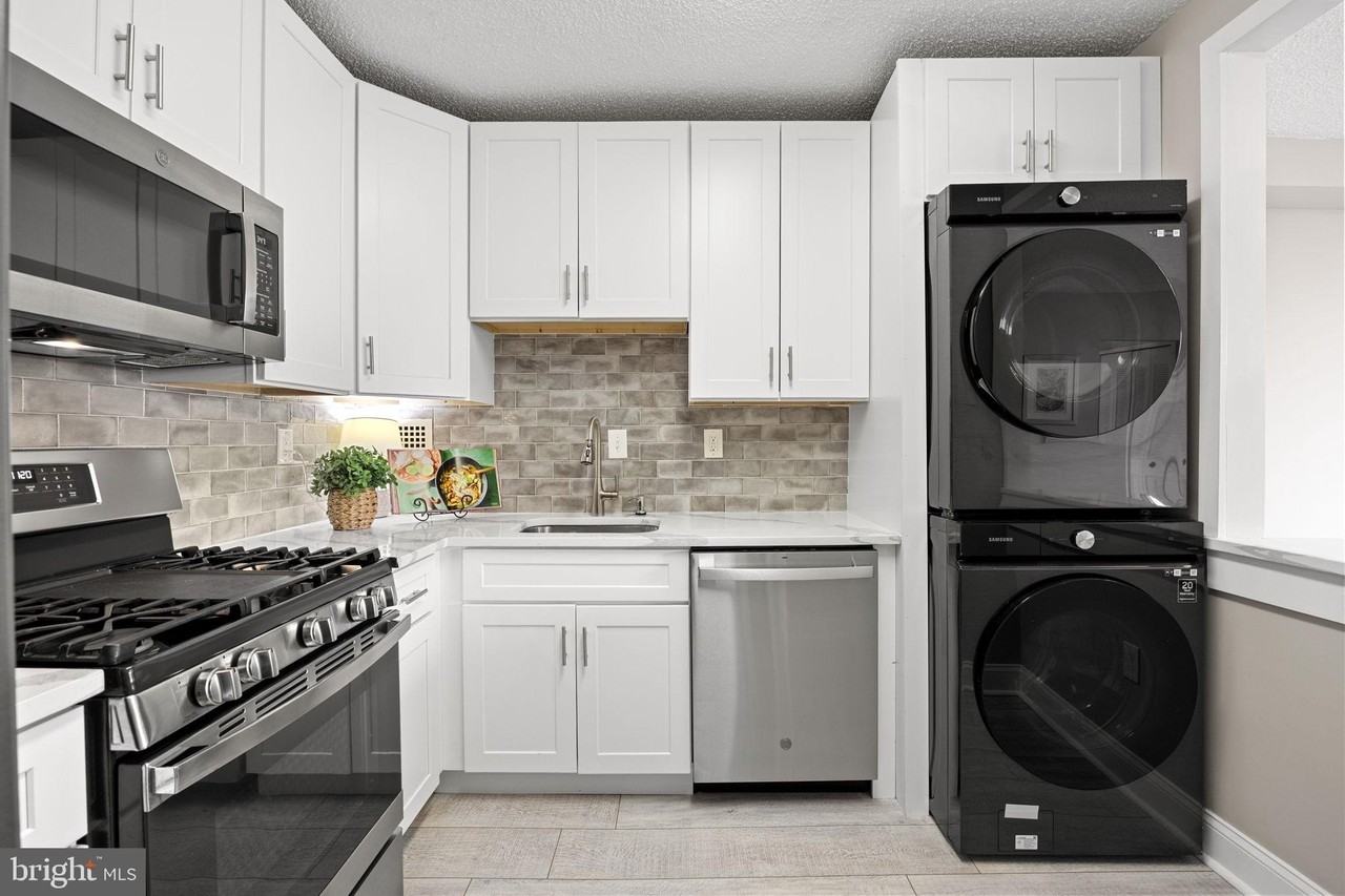 3701 S George Mason Dr #2518N - Photo 5 of 39
