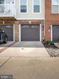 42243 Canary Grass Sq - Photo 1 of 1