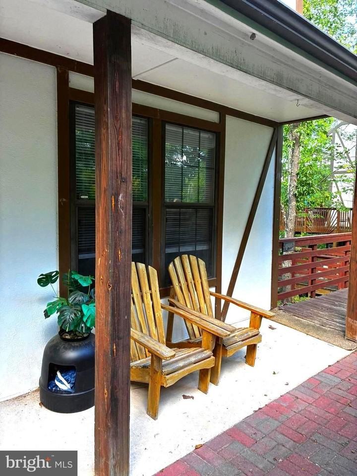 529 King St - Photo 2 of 50