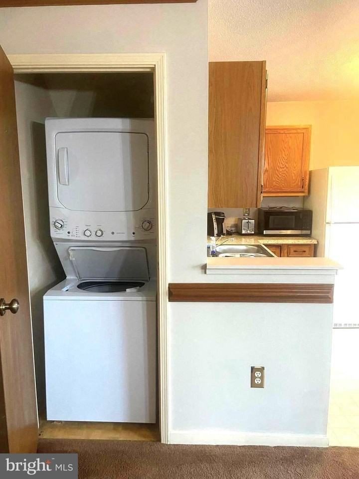 529 King St - Photo 6 of 50