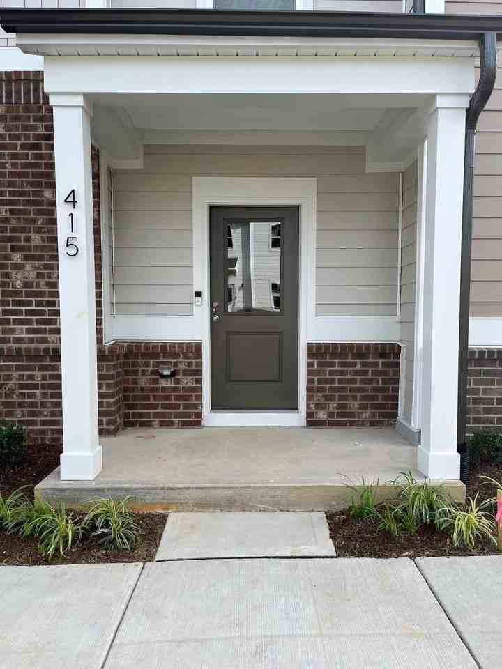 415 Ribbon Rail St - Photo 2 of 30