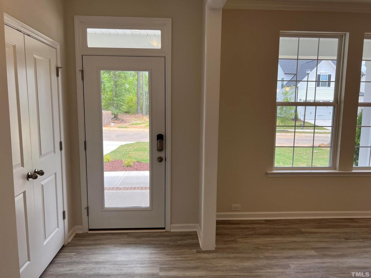 248 Streamliner Blvd - Photo 6 of 20