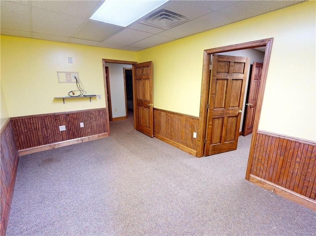 1015 E Jefferson St - Photo 3 of 27