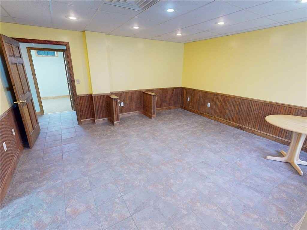 1015 E Jefferson St - Photo 5 of 27