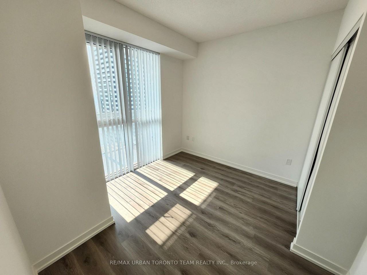 28 Interchange Way #2716 - Photo 6 of 10