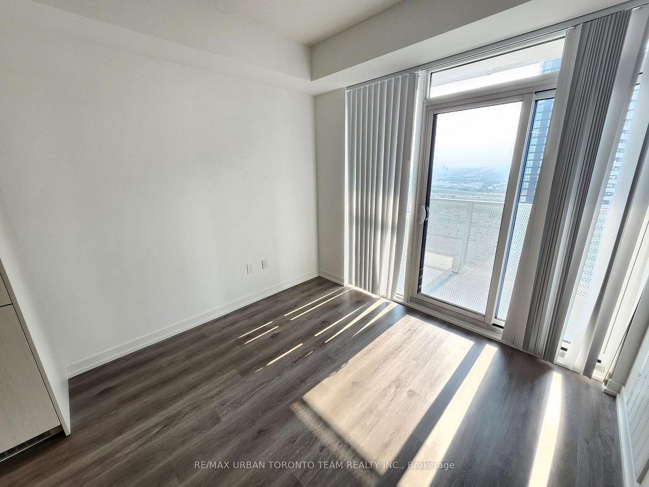 28 Interchange Way #2716 - Photo 7 of 10