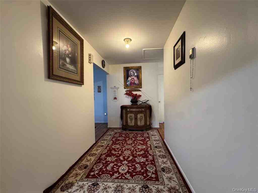 57 First St - Photo 2 of 15