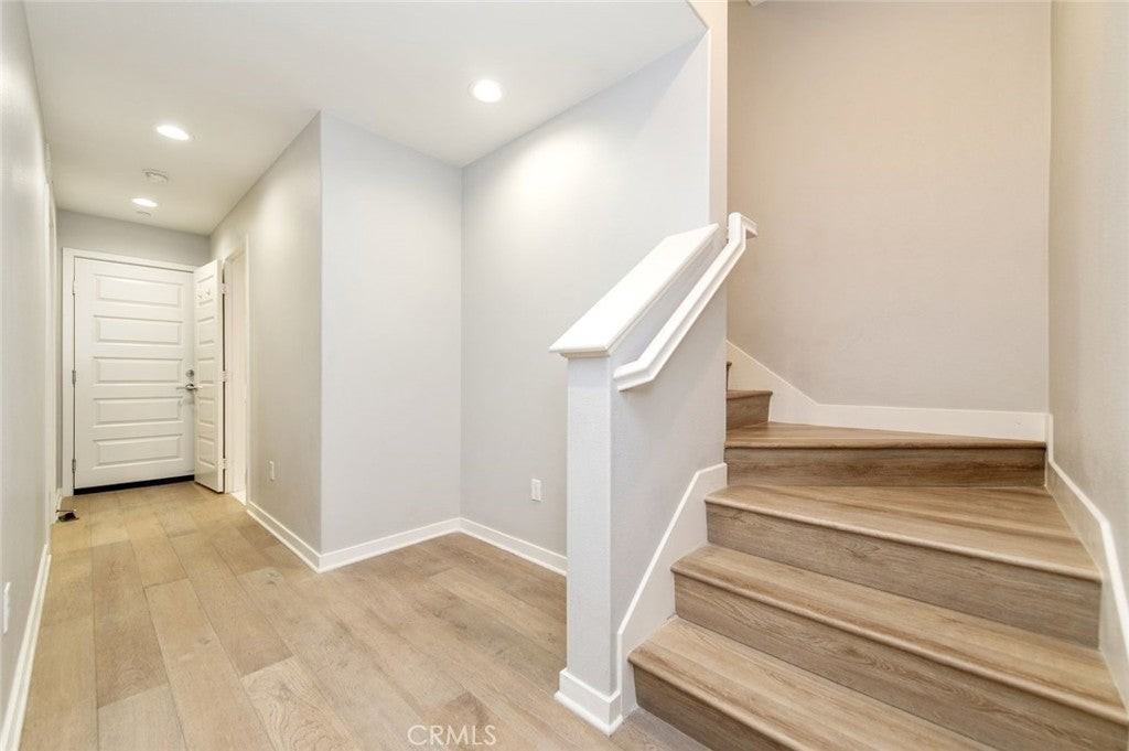 21020 Cornerstone Dr - Photo 5 of 30