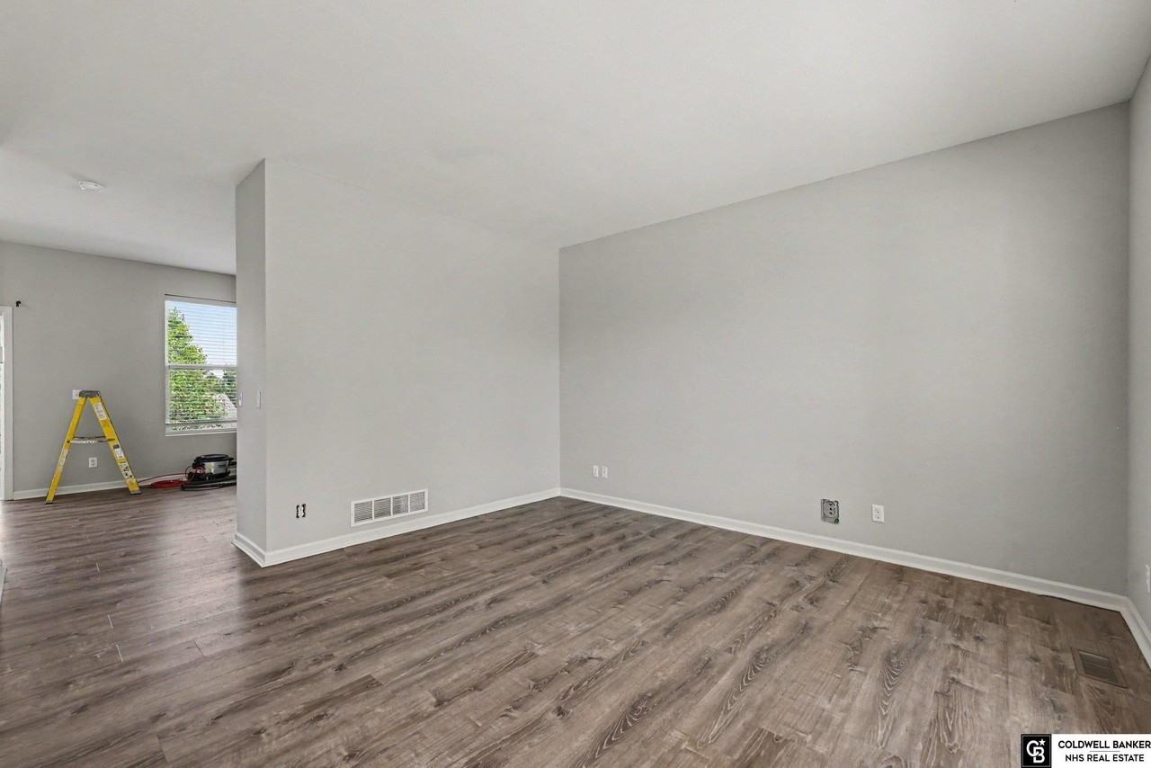 19464 Gail Ave - Photo 3 of 21