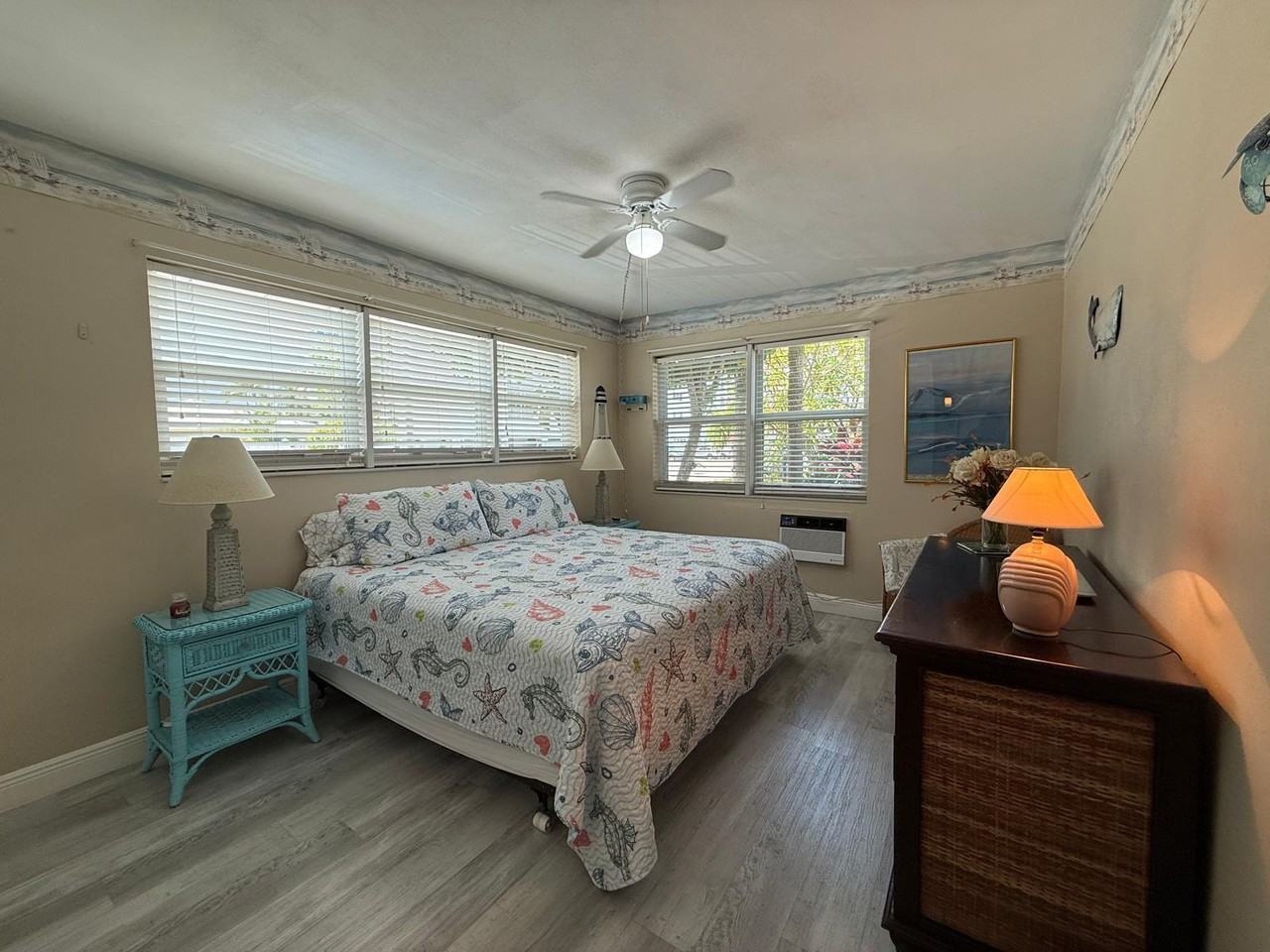 700 Antioch Ave - Photo 5 of 13