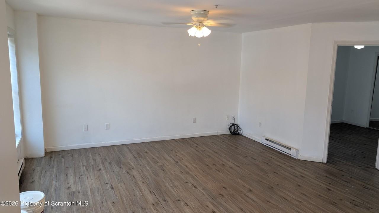 114 Prospect Ave Apt 2 - Photo 3 of 10
