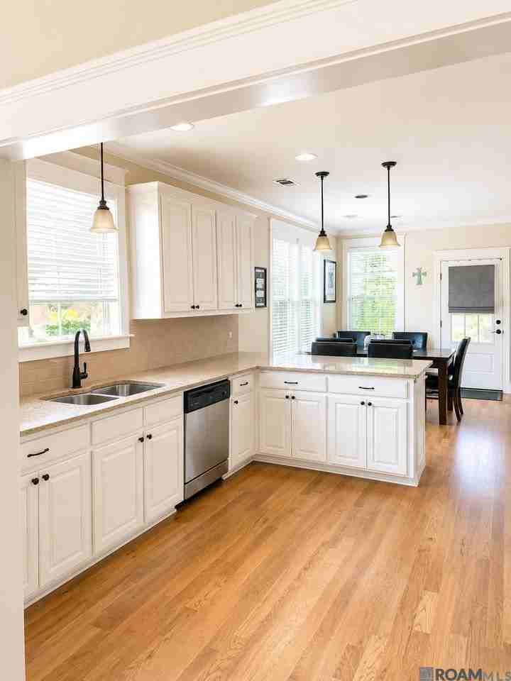 3655 Capital Heights Ave - Photo 3 of 7