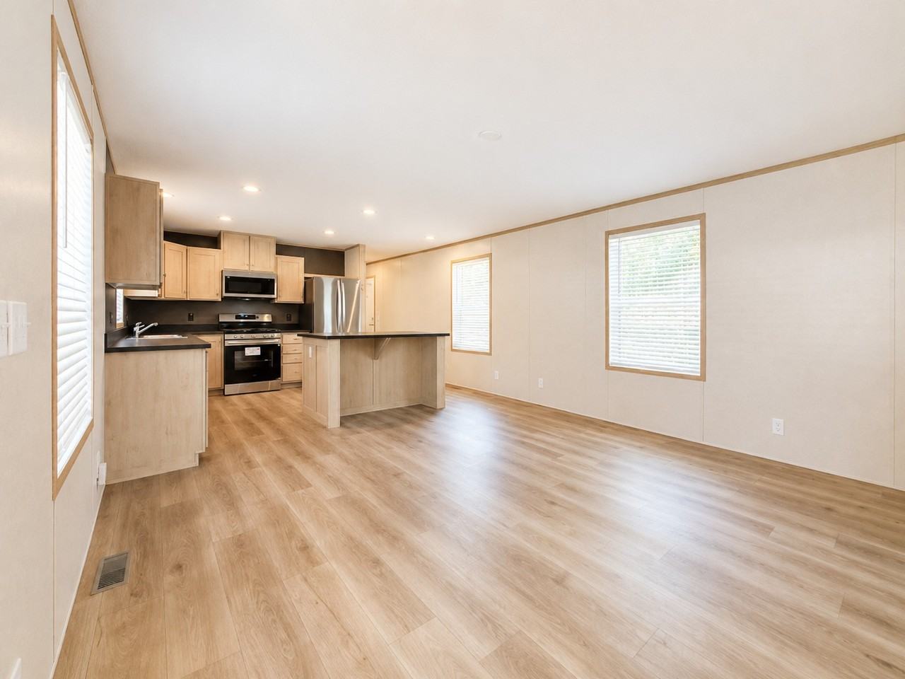 29810 W Essex Ct #107 - Photo 2 of 18