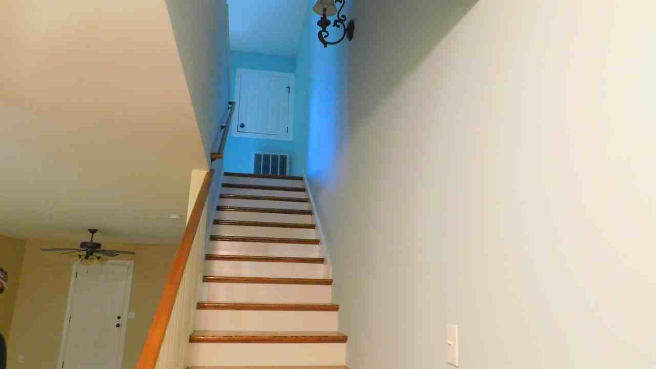 317 Covington St Apt B #1 - Photo 6 of 13