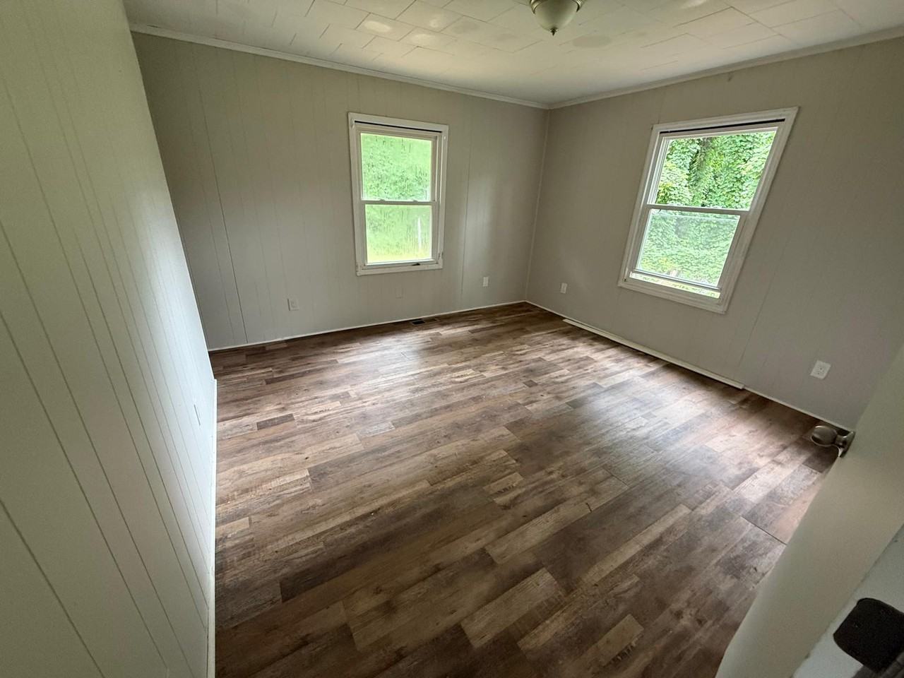 1500 Lake Village Dr #1 - Photo 5 of 8