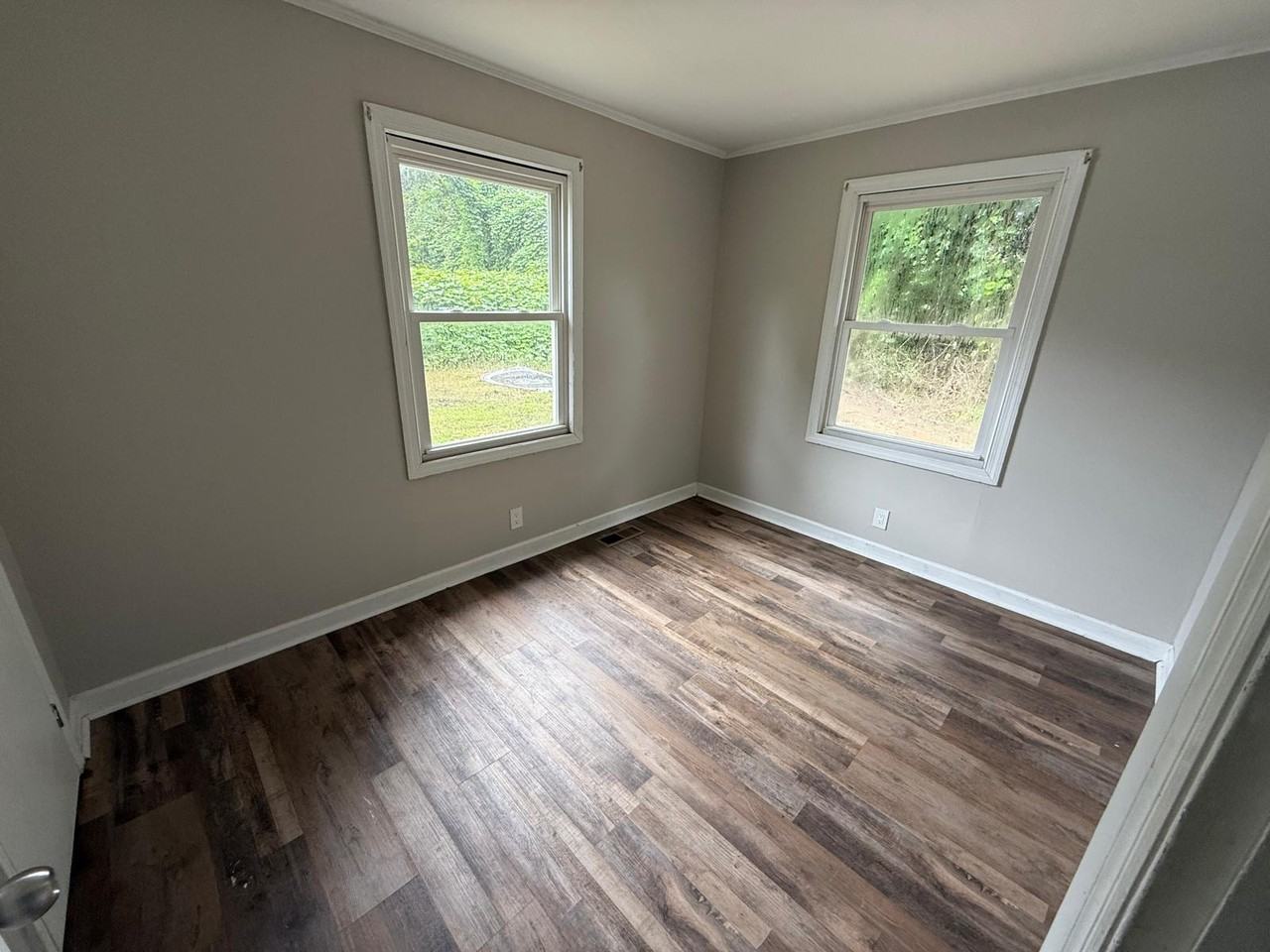 1500 Lake Village Dr #1 - Photo 6 of 8