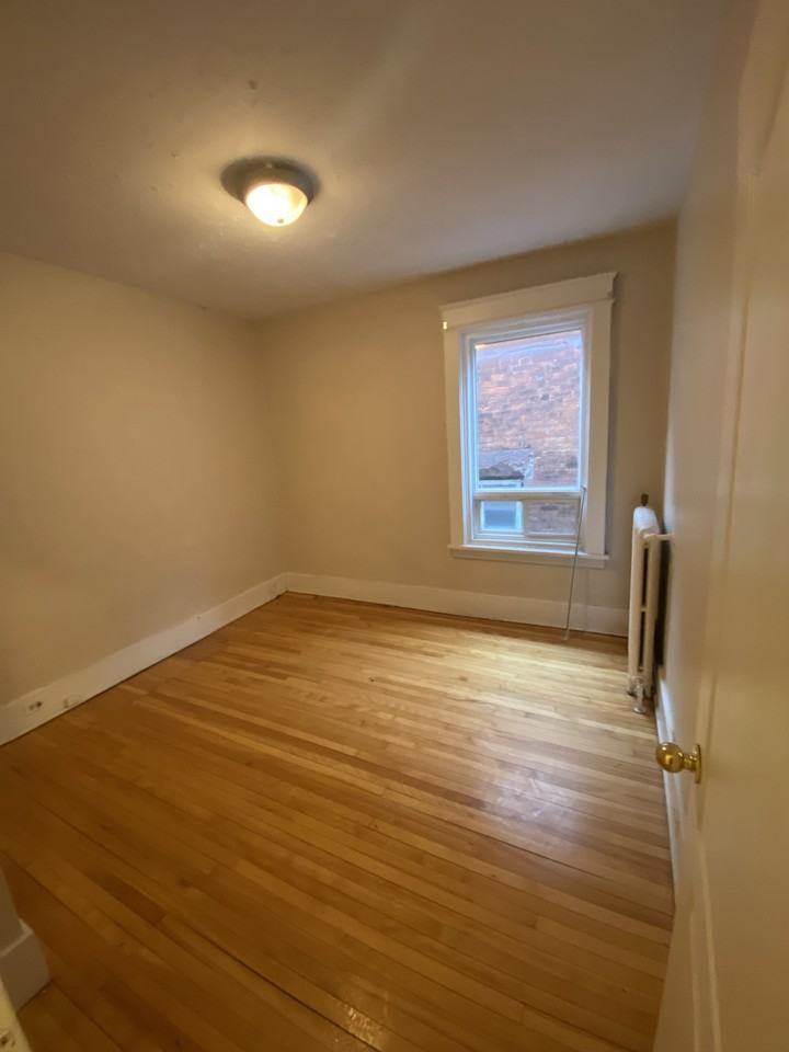 318 Cooper Street #20 - Photo 2 of 8