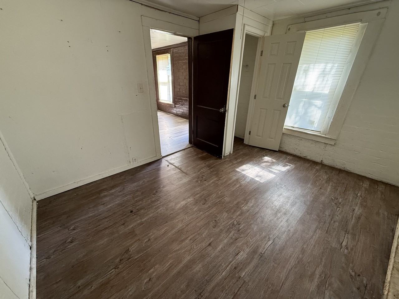 1108 Grace St #1 - Photo 4 of 13