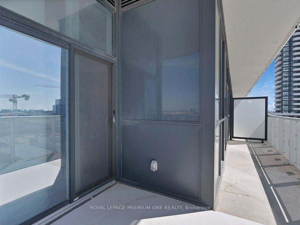 225 Commerce Street #605 - Photo 5 of 18