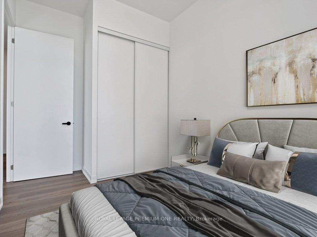 225 Commerce Street #605 - Photo 7 of 18