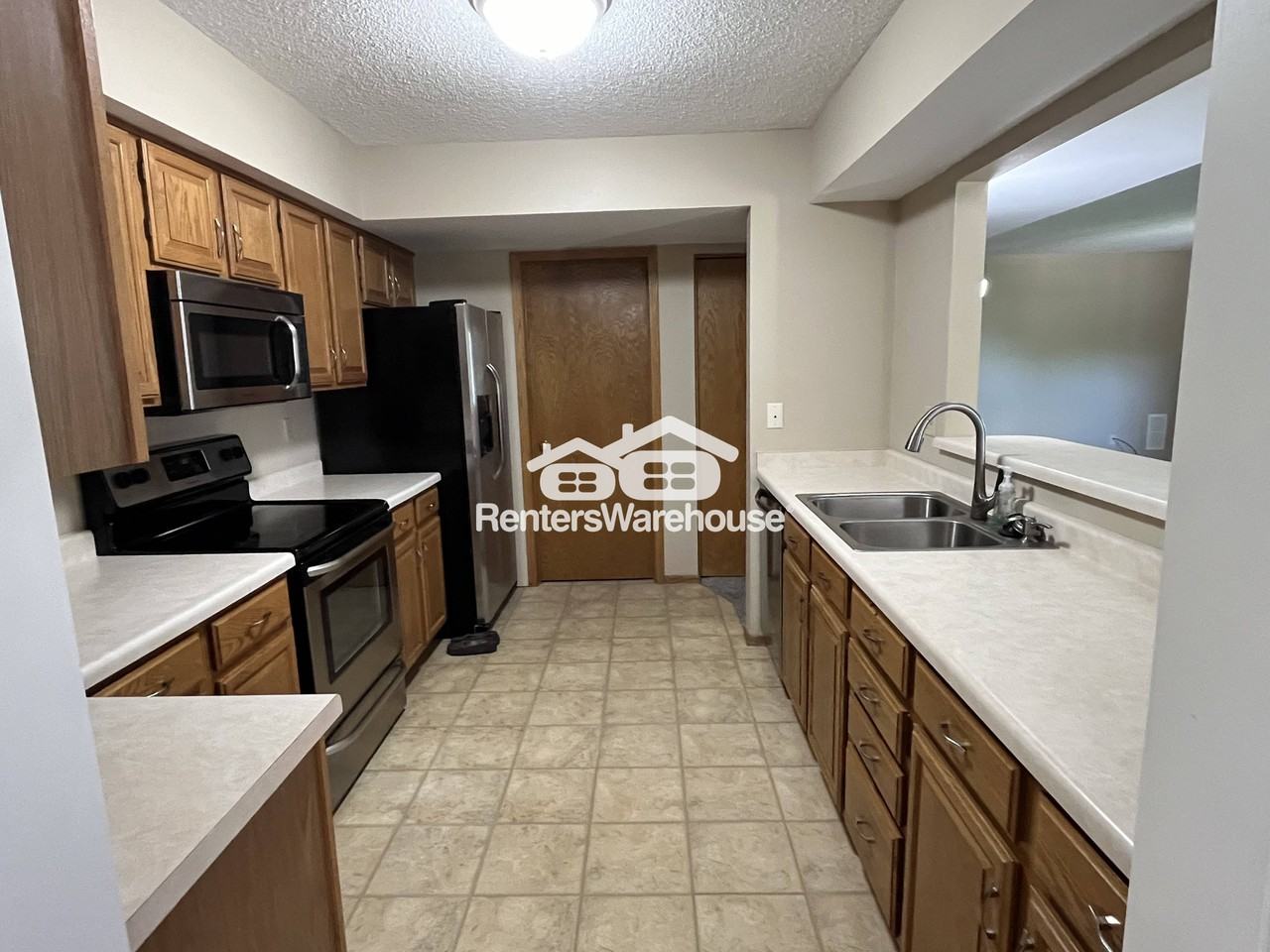 15870 Griffon Path - Photo 6 of 23