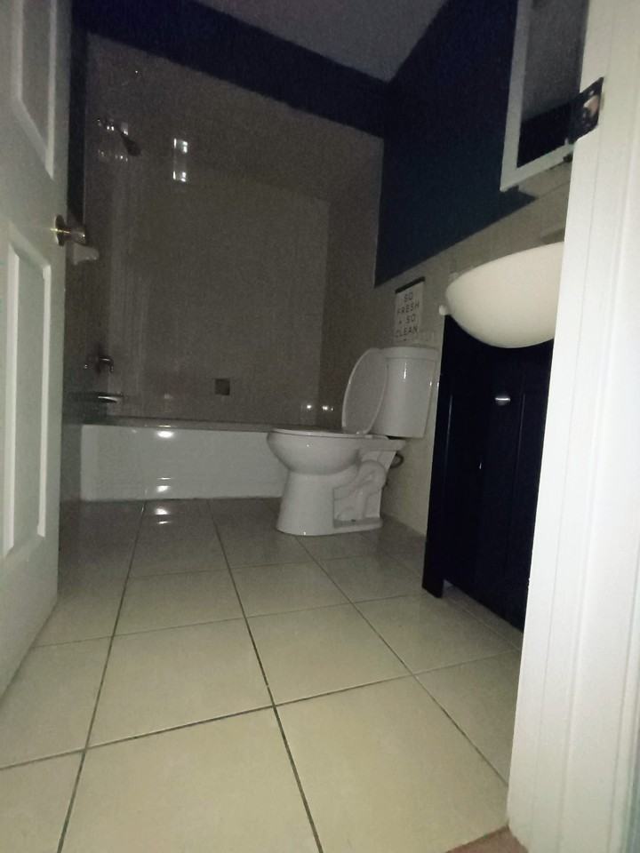 270 S 7th St #3 - Photo 7 of 16