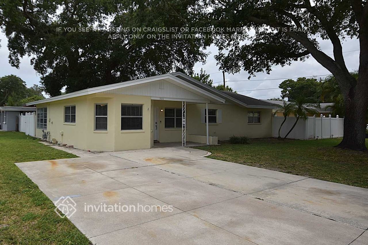 7800 55th Way N - Photo 2 of 26