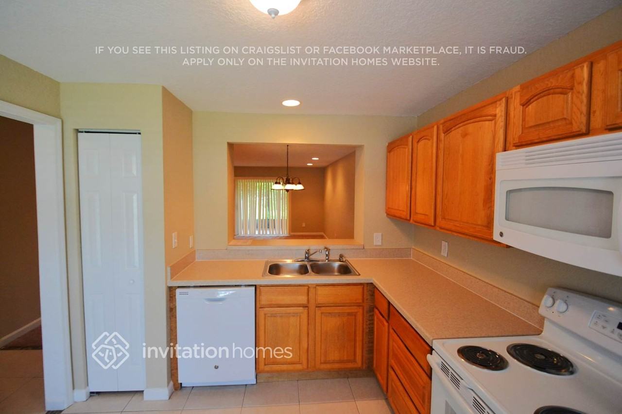 3226 Owassa Ct - Photo 3 of 8