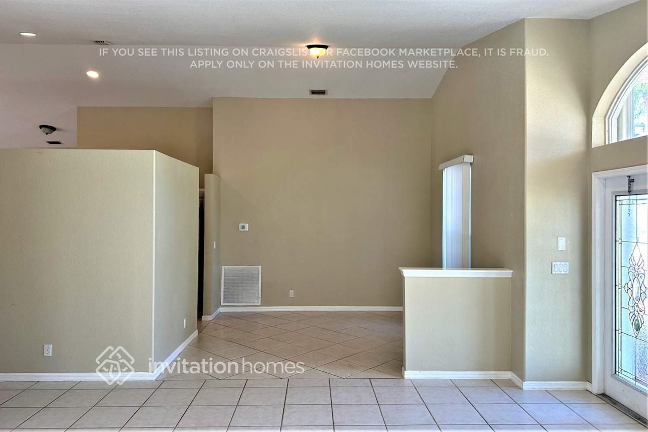 3573 Moon Bay Cir - Photo 2 of 16