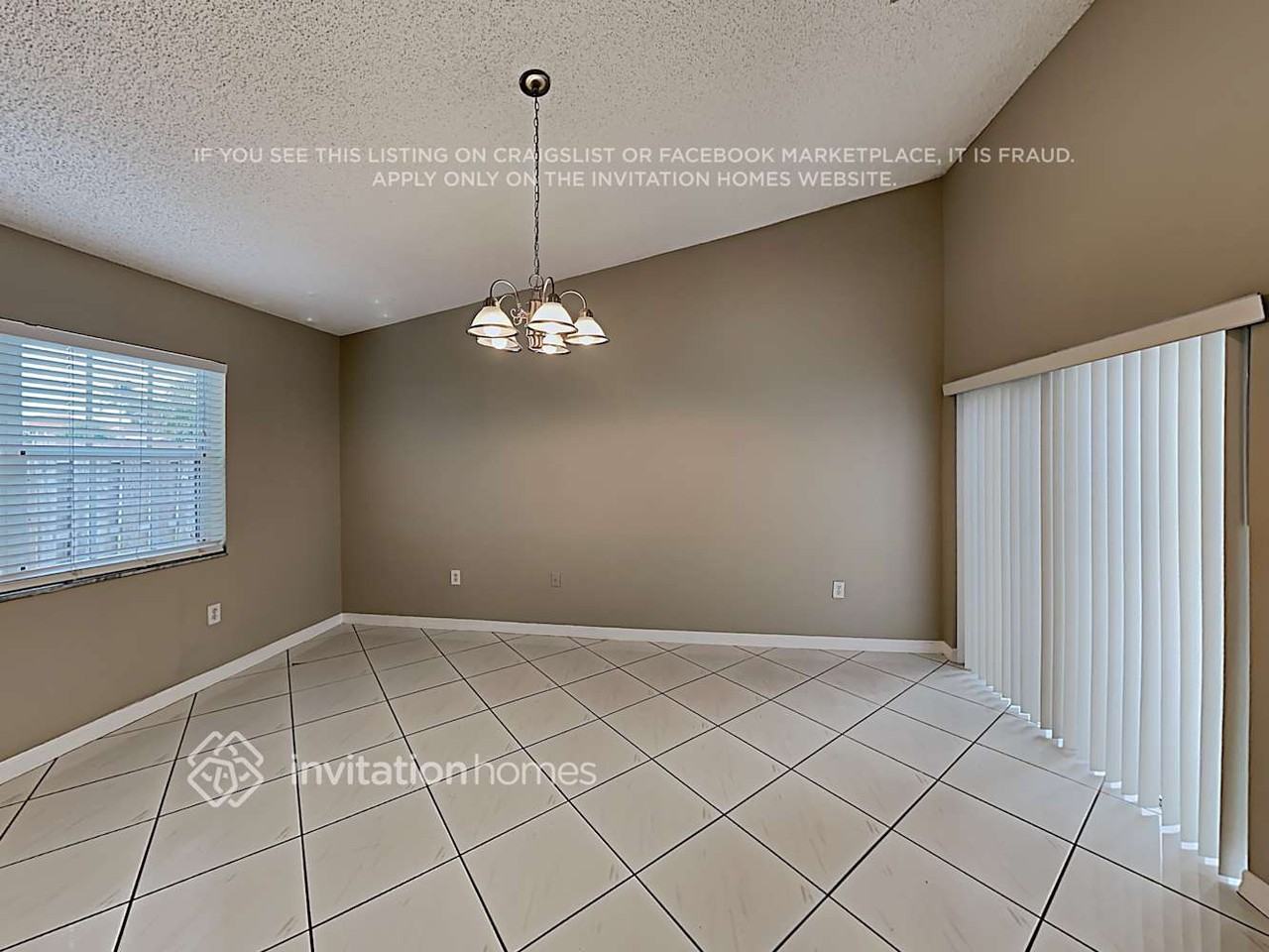 16624 Sw 91st Ter - Photo 4 of 18