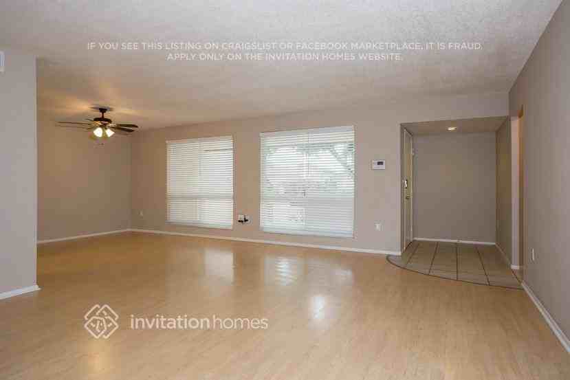 9020 Sw 55th Ct - Photo 4 of 22