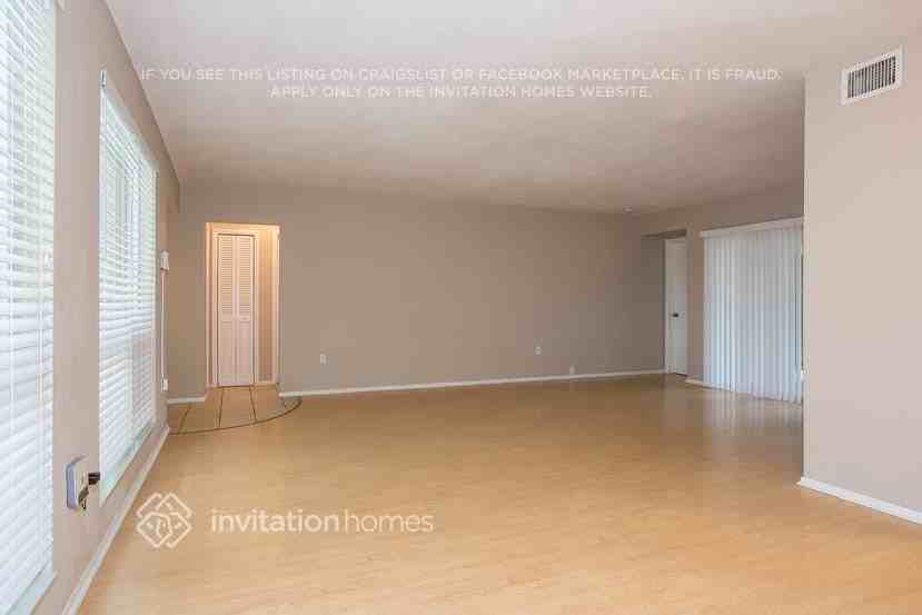 9020 Sw 55th Ct - Photo 5 of 22
