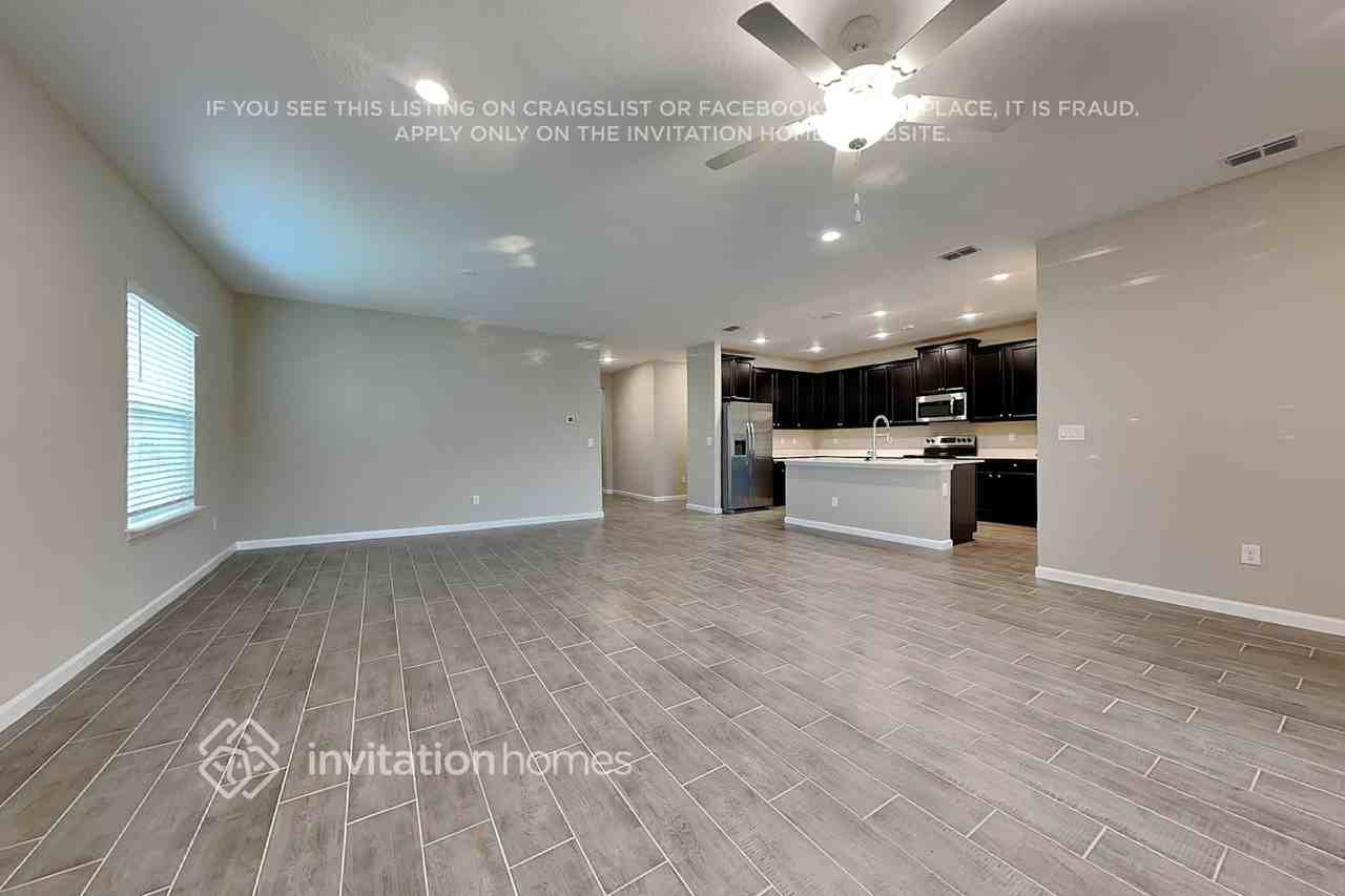 6749 Falls Chase Ln - Photo 3 of 19