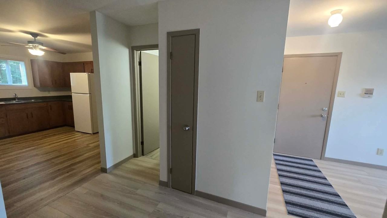 61 Drummond St #4 - Photo 6 of 10