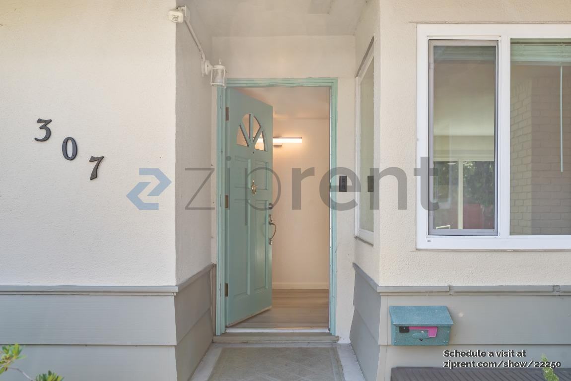 307 Barker St - Photo 3 of 25