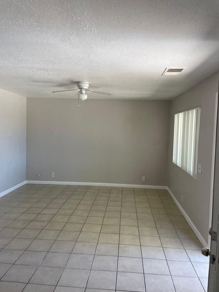 16350 Pebble Beach Dr - Photo 4 of 35