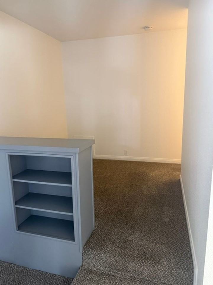 4171 California Ave #02 - Photo 6 of 9