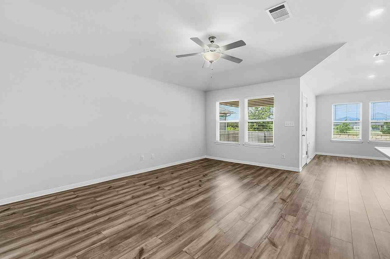 3053 Mill Run Bnd - Photo 3 of 27
