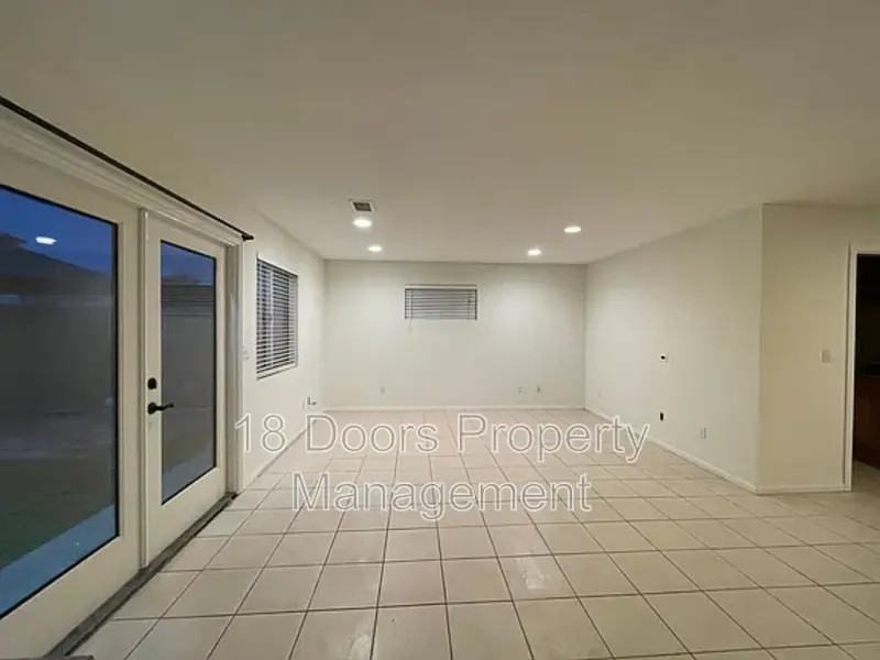 8776 Pagoda Way - Photo 2 of 10
