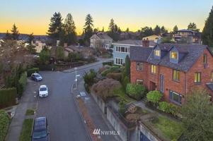 featured image of 4105 55th Ave Ne