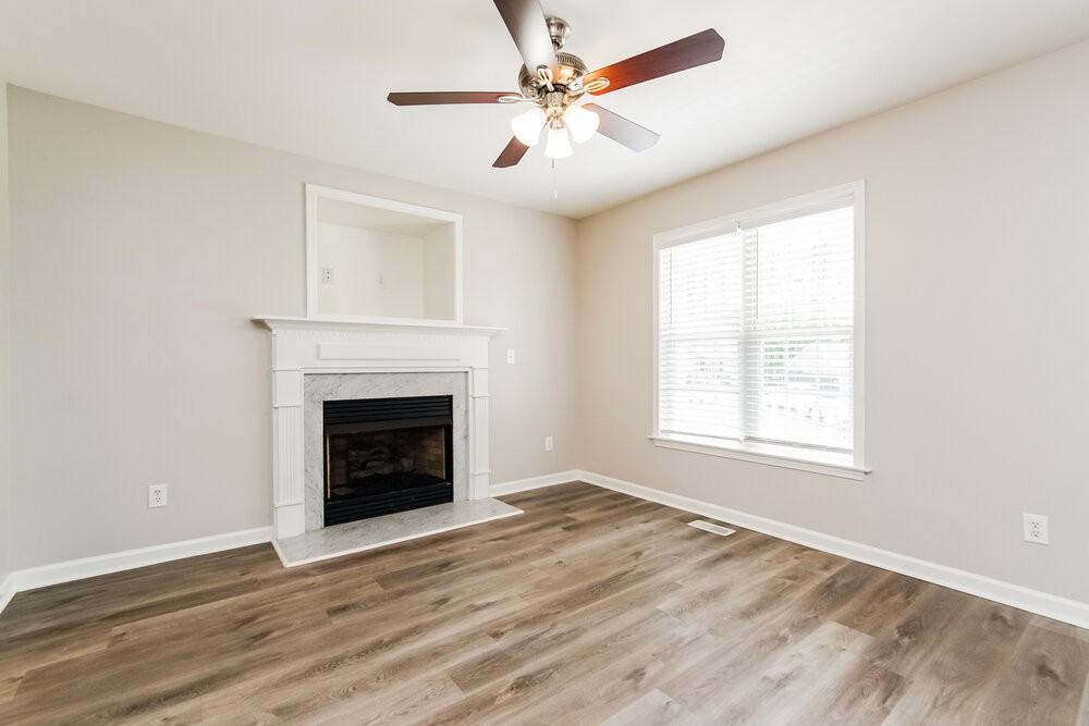 500 Jaffiley Ct - Photo 4 of 19