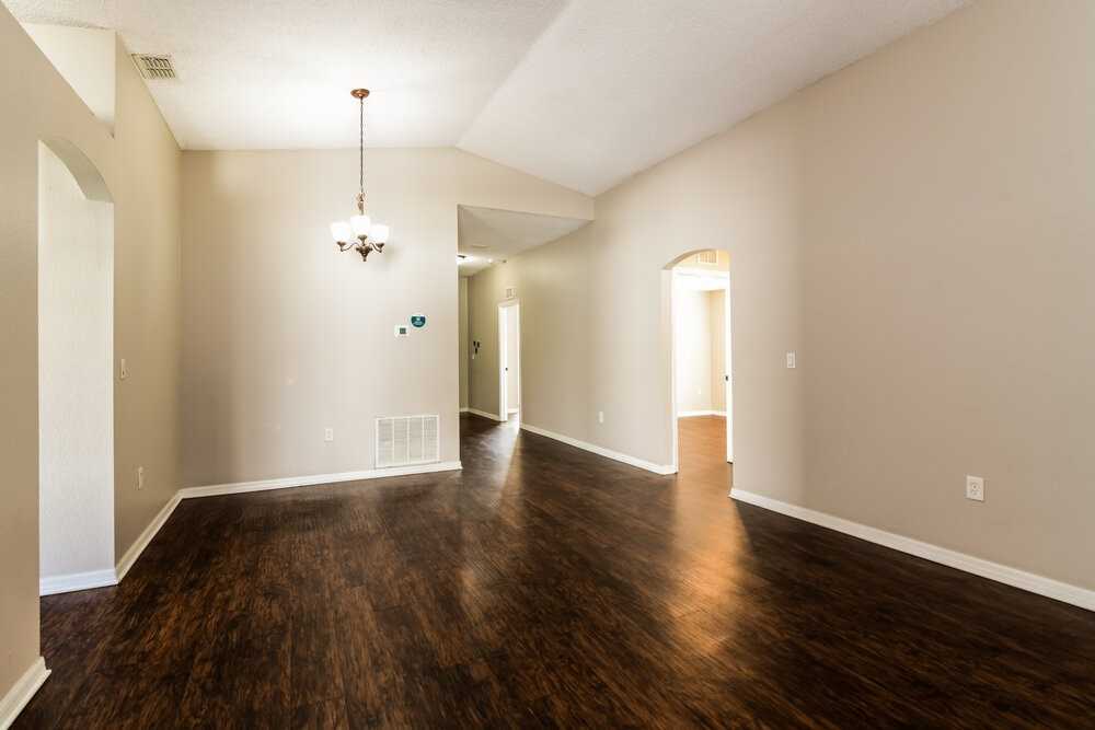 103 Aurelia Ct - Photo 5 of 16