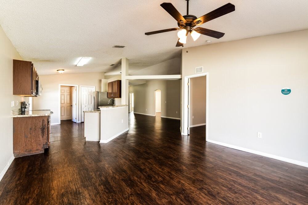 103 Aurelia Ct - Photo 6 of 16